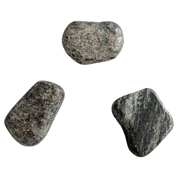 Chrysotile in serpentine tumblestones