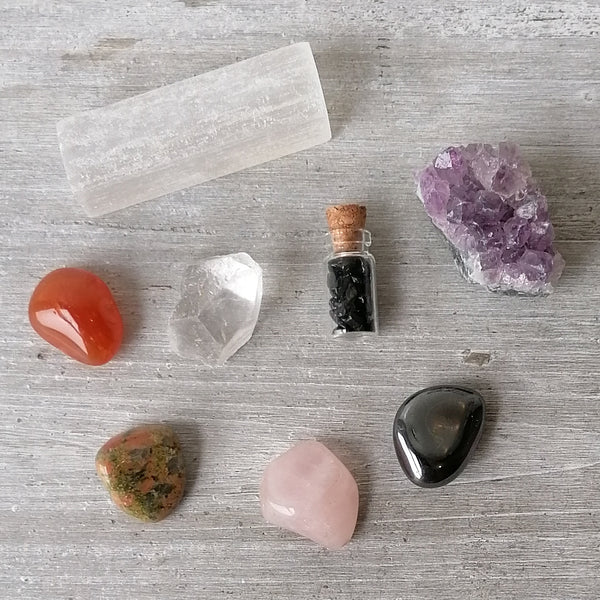 Beginners Crystal Kit - Natural & Tumbled