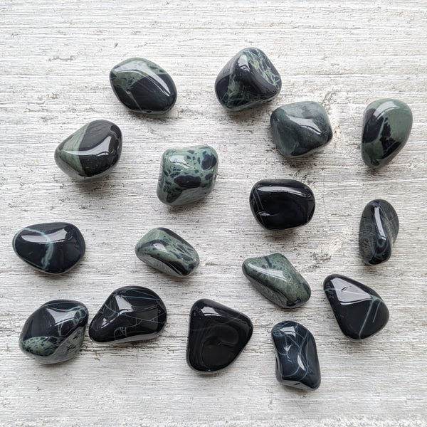 Spider Web Obsidian Tumblestone