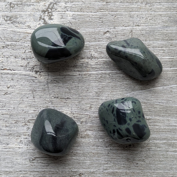Spider Web Obsidian Tumblestone