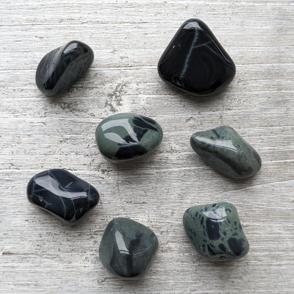 Spider Web Obsidian Tumblestone