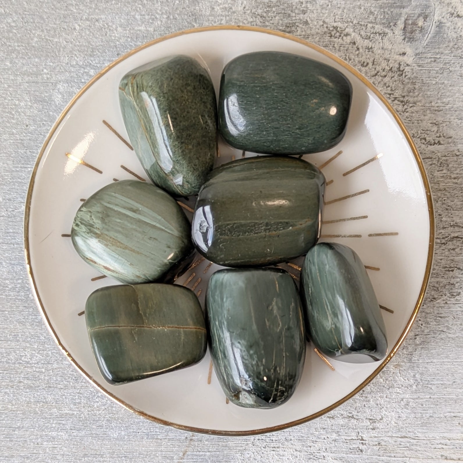 Silver Cats Eye (Natural) Tumblestone
