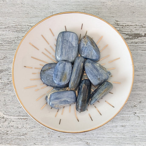 Kyanite Tumblestone