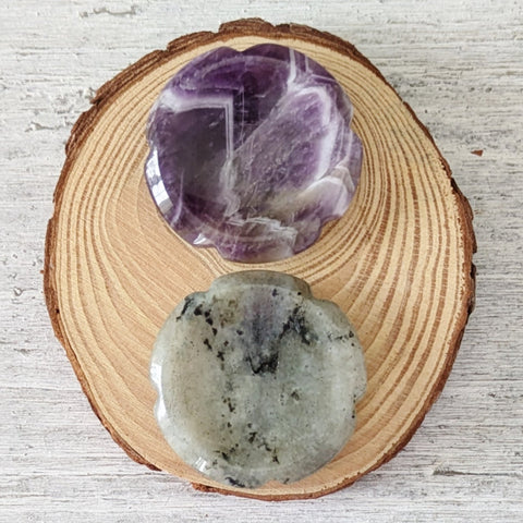 Flower Crystal Thumb Stone - Amethyst or Labradorite