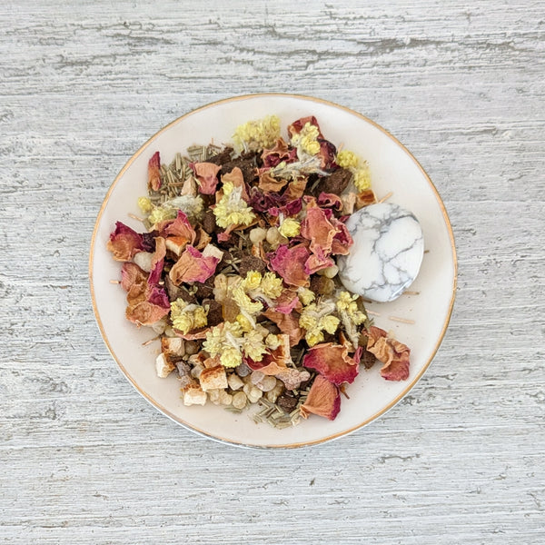 INNER PEACE - Handcrafted Loose Incense with Howlite Crystal