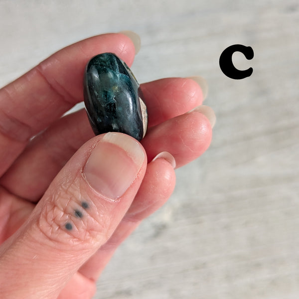 Grandidierite Tumblestone
