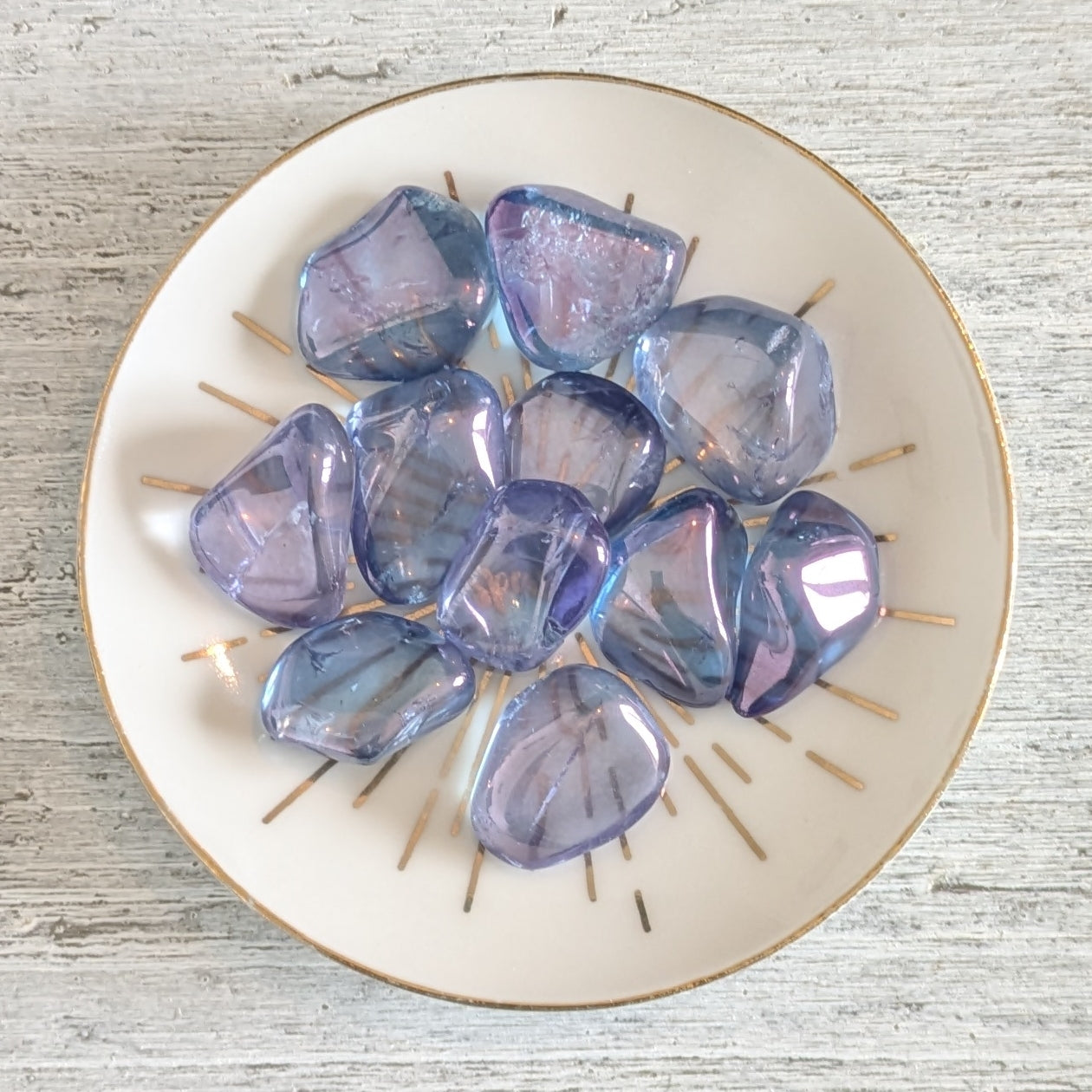 Tanzine Aura Quartz Tumblestone