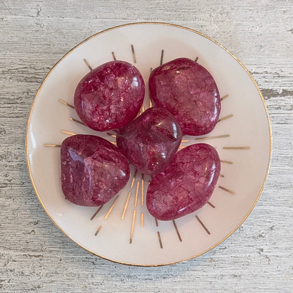 Coloured Crackle Quartz Crystal Tumblestone UK - Burgundy - Fire & Ice Quartz - Vein Quartz
