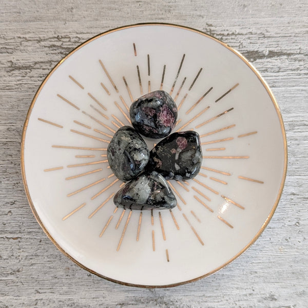 Eudialyte Crystal Tumblestone - Rare Crystal - Healing Gemstones - Stone of the Heartland - UK Crystal Shop