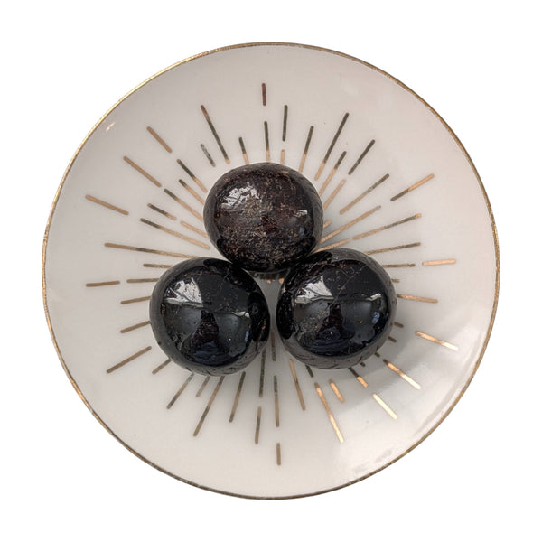 Garnet Star Tumblestone - Rare Tumblestones - Root Chakra - Crystal Energy