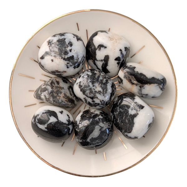 Zebra Agate Crystal Tumblestone - Monochrome Gemstones - Yin & Yang Energies