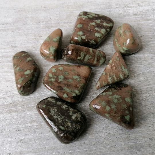 Nunderite Tumblestone