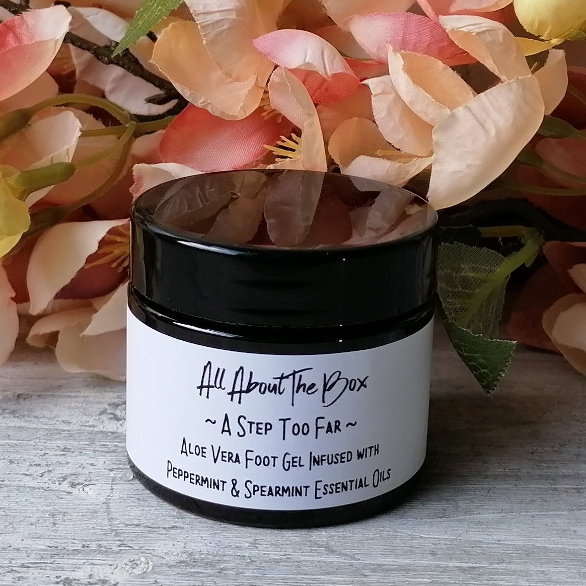 Overnight Aloe Vera Foot Gel - A Step Too Far