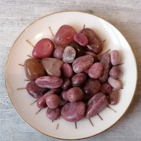 Thulite Tumblestone