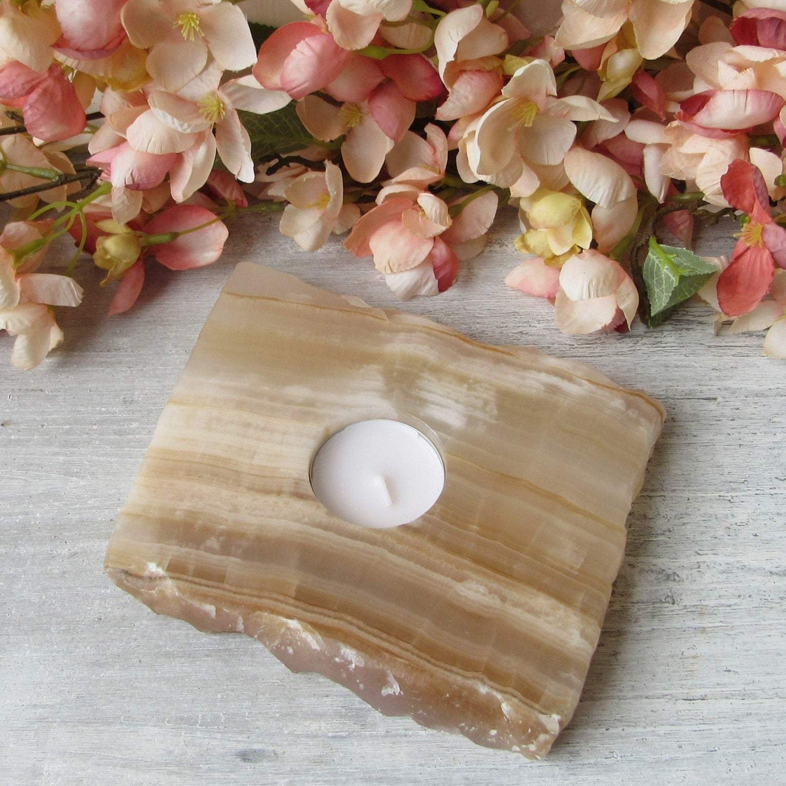 Amber Aragonite Tealight Holder
