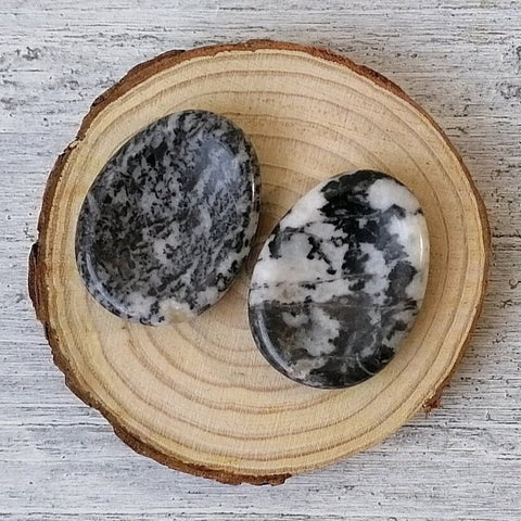 Zebra Agate Thumb Stone